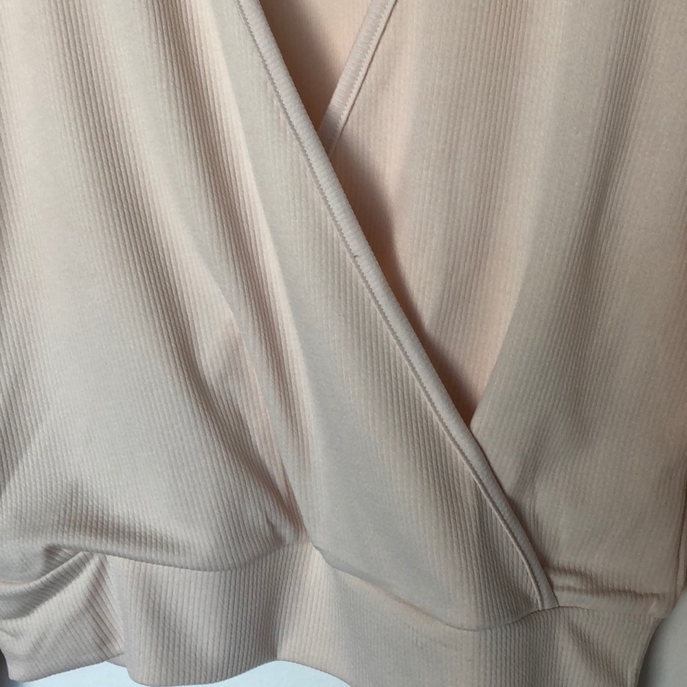 ✨Last One✨ Light Sweater - Picture 5 of 6